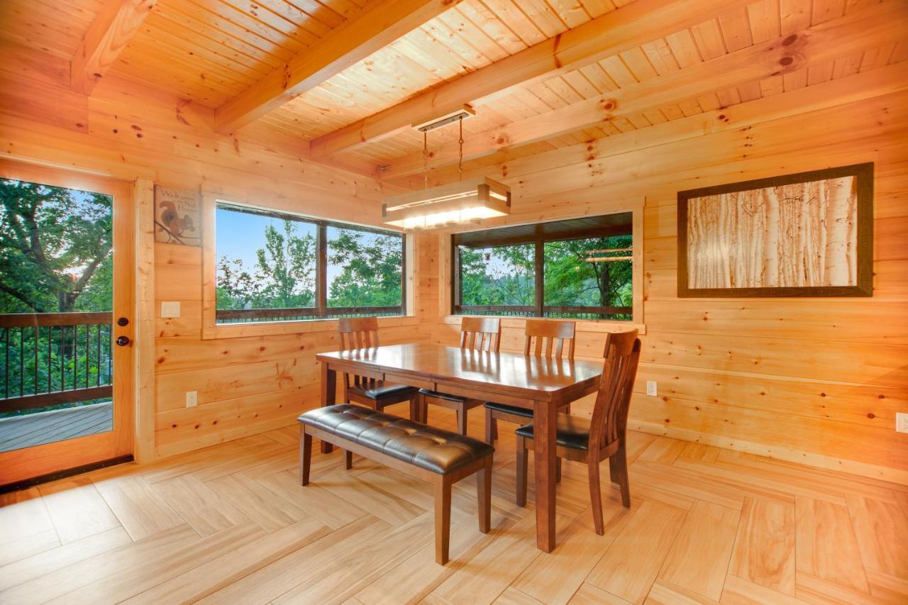 Mountainside Escape Villa Gatlinburg Exterior photo